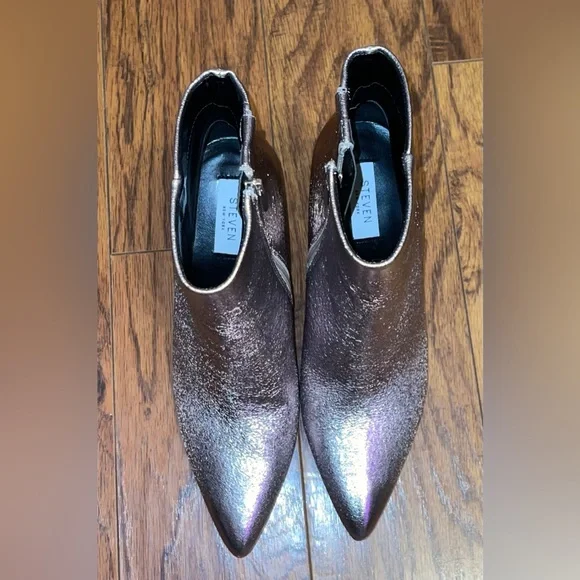 Steven New York Silver Ankle Boots - 9 - Picture 3 of 4